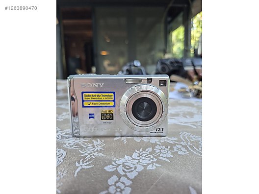 Compacts Sony Cybershot DSC W200 TR'de Cyber-shot