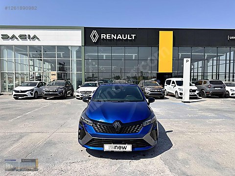 RENAULT URMA CLİO 1.6 E-Tech 145 HP TECHNO ESPRİT...