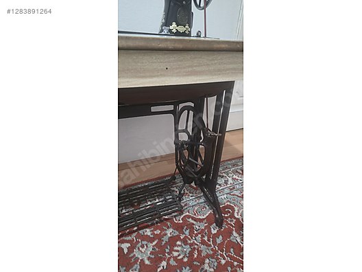 İkinci El ve Sıfır Alışveriş / Antika / Makine / Antika Dikiş Makinesi