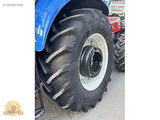 Machinery / Agricultural Machines / Tractors / New Holland / TR5.110