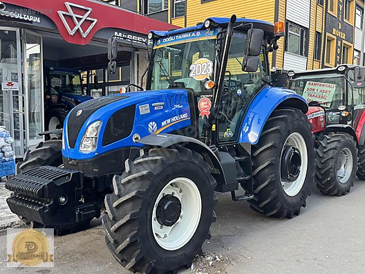 Machinery / Agricultural Machines / Tractors / New Holland / TR5.110