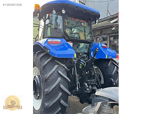Machinery / Agricultural Machines / Tractors / New Holland / TR5.110