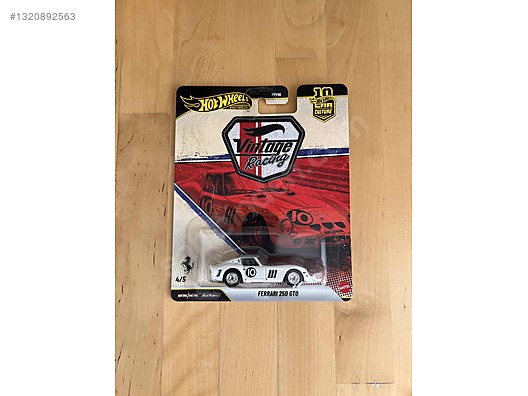 Hot Wheels Premium Vintage Racing Ferrari 250 GTO on sahibinden