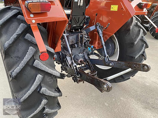 Machinery / Agricultural Machines / Tractors / New Holland / 54C