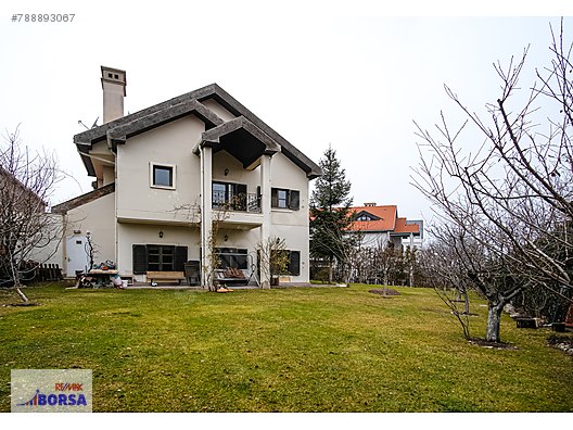 Emlak Ofisinden 7+1, 420 m² Kiralık Villa 9.500 TL�ye