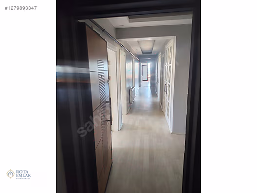 Sahil Mahallesinde Full Göl Manzarali 3+1 Kiralik Daire #1279893347