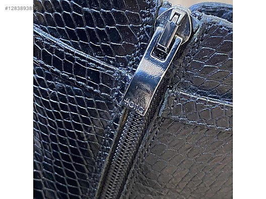 Used & Brand New Items / Clothing & Accessories / Women / Shoes / Boots