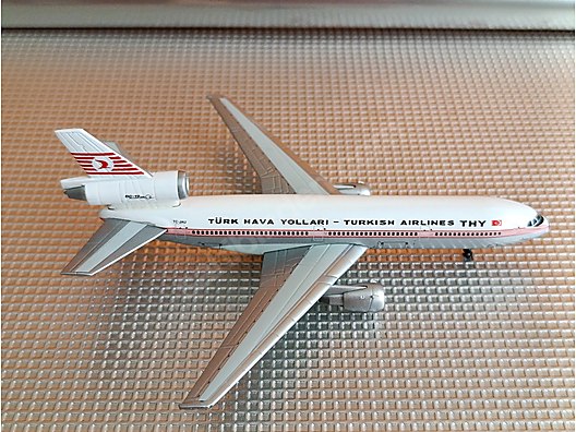 1/400 TucanoLine Diecast Model Yolcu Uçağı - 1298894080