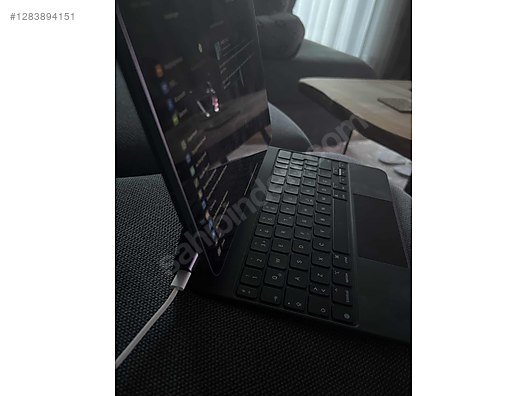 Used & Brand New Items / Computers / Tablet PC / Models / Apple / iPad Pro 1