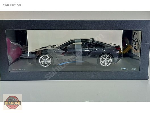 Paragon Diecast Model 1:18 BMW Araba