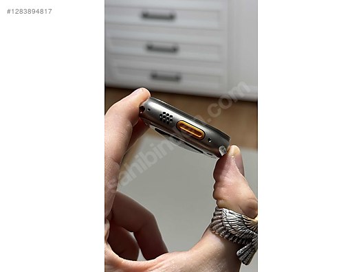 Apple Watch Ultra - Titanyum Gümüş Kasa 49 mm Gümüş Kordon