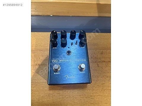 Fender Full Moon Distortion: Boşuna sıfırına tonla para vermeyin