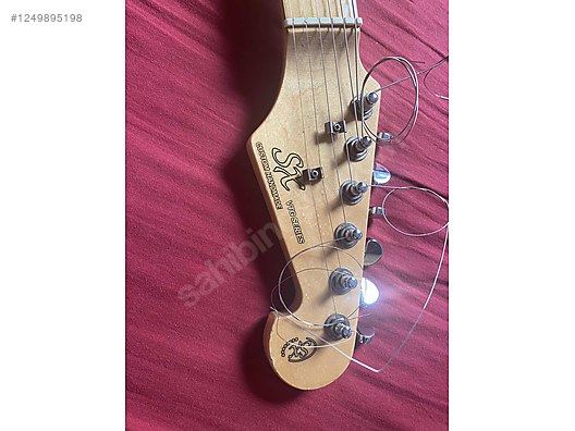 İkinci El ve Sıfır Alışveriş / Müzik / Müzik Aletleri / Telli Çalgılar / Gitar / Elektro