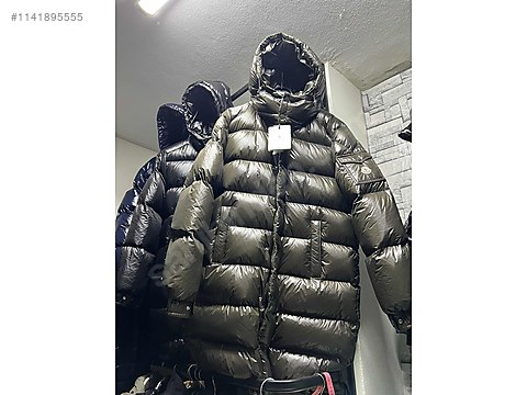Moncler store size 7