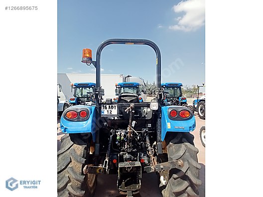 Machinery / Agricultural Machines / Tractors / New Holland / TT4.50