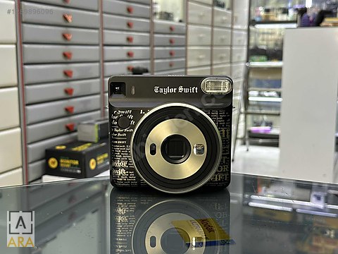 Şipşak / Fujifilm Instax Square SQ6 Taylor Swift Edition