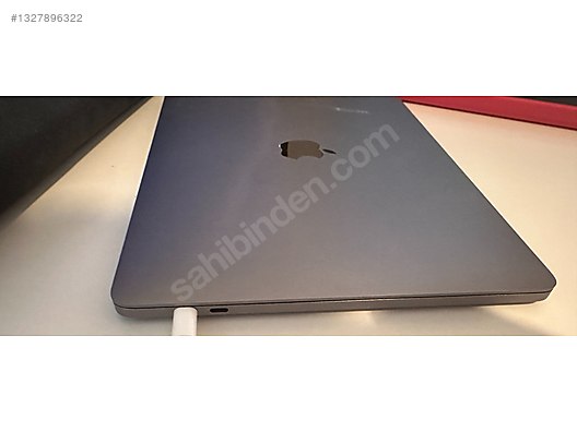 Apple Macbook / MacBook Pro 13 2019 i5 8GB 256GB Touch Bar