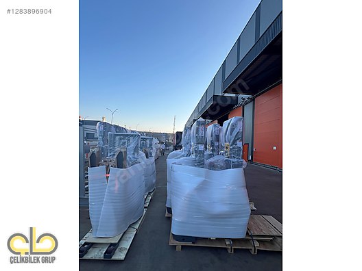 Machinery / Industrial / Carrying & Stacking Equipment / Stacking Machines