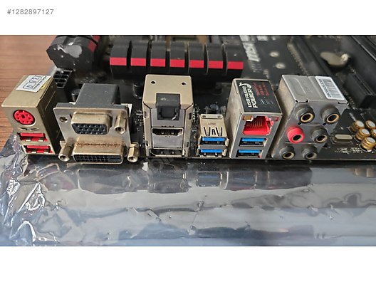 Used & Brand New Items / Computers / Desktops / Desktop Components / Motherboards