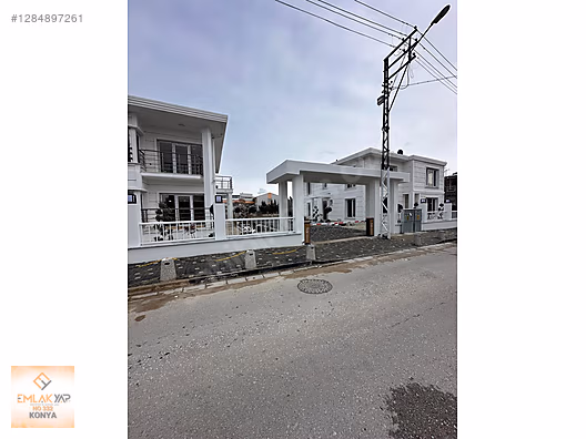 Mehmet Akkuş'tan Yeniyolda 4 Ofis Bulunan Satılık Mesken Mülk #1284897261