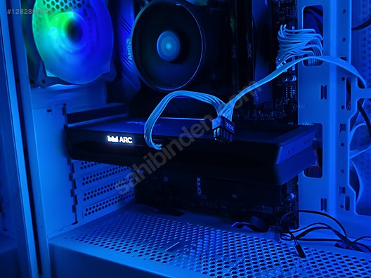 Used & Brand New Items / Computers / Desktops / Desktop Components / Graphics Cards