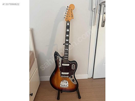 あ*た様 Squier classic vibe 70s Jaguar 改造品 Fender Squier Classic Vibe 70s Jaguar on sahibinden.com - 1307898822