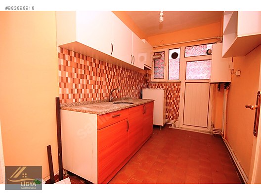 avcilar cihangir site icerisinde 2 1 90m2 kiralik daire kiralik daire ilanlari sahibinden com da 983898918