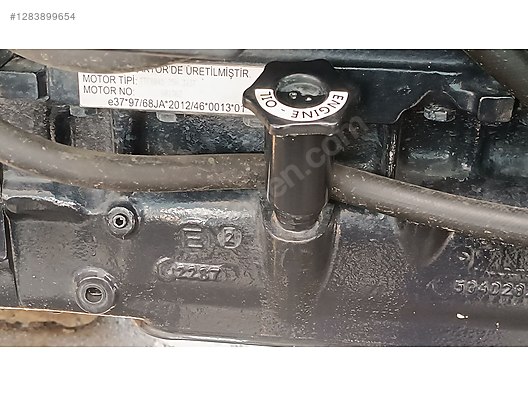 Machinery / Agricultural Machines / Tractors / New Holland / 75-56s