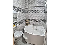 İkinci el Geniş jakuzi