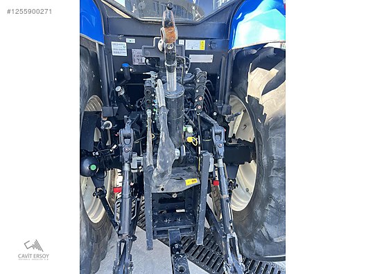 Machinery / Agricultural Machines / Tractors / New Holland / TR6.135S