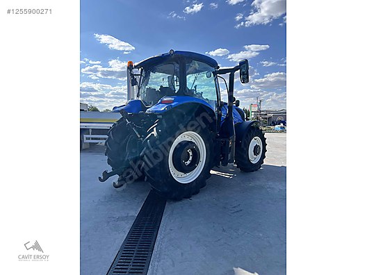 Machinery / Agricultural Machines / Tractors / New Holland / TR6.135S