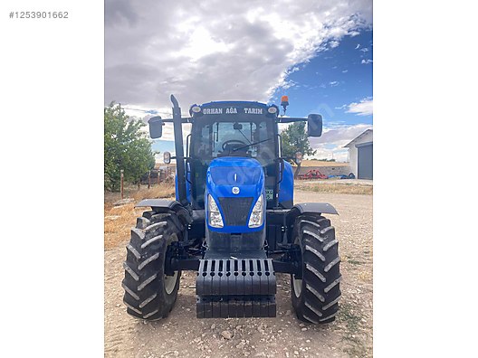 Machinery / Agricultural Machines / Tractors / New Holland / TR5.115