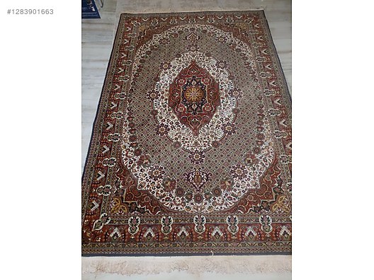 Used & Brand New Items / Home Decor / Home Textiles / Carpets & Rugs