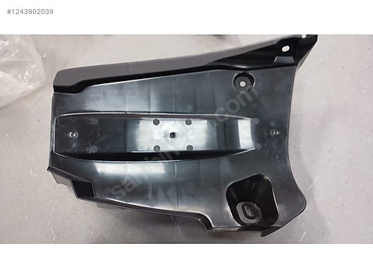 V6archive様3 MAZDA 3 SEDAN SAĞ ARKA ÇAMURULUK DAVLUMBAZ 2013- 2019 - İlan ve