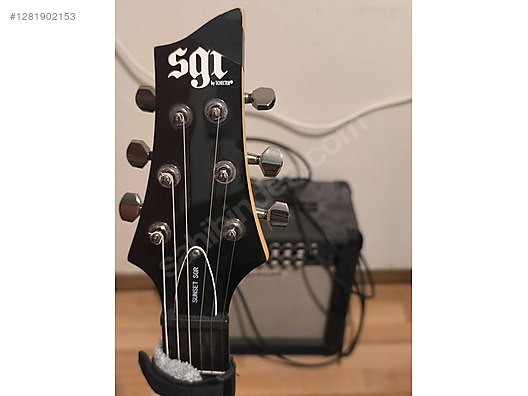 Schecter Elektro Gitar