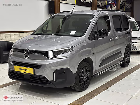 SUNGUROĞLUNDAN 2024 BERLİNGO 1.5 FEEL BOLD BOYASIZ...