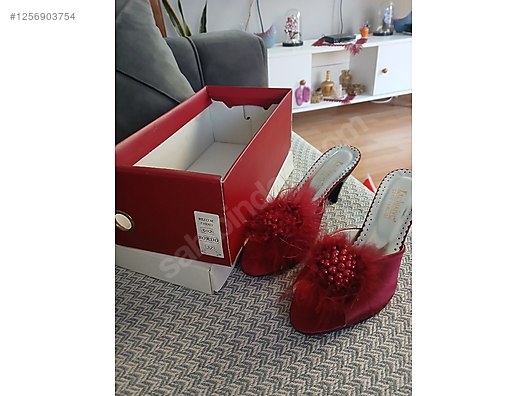 Kadın Terlik & Sandalet