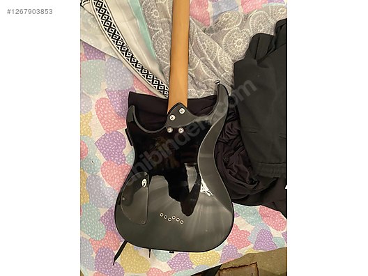 İkinci El ve Sıfır Alışveriş / Müzik / Müzik Aletleri / Telli Çalgılar / Gitar / Elektro