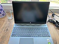 HP Pavilion 15 | i5 10. Nesil 8 GB RAM 512 GB SSD Temiz