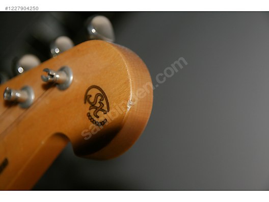 İkinci El ve Sıfır Alışveriş / Müzik / Müzik Aletleri / Telli Çalgılar / Gitar / Elektro