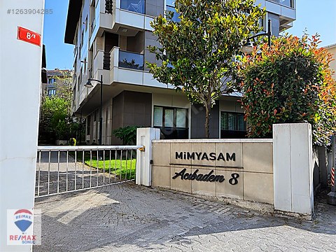 ACIBADEM'DE BUTiK VE PRESTiJLi SiTEDE, TERASLI DUBLEKS DAİRE