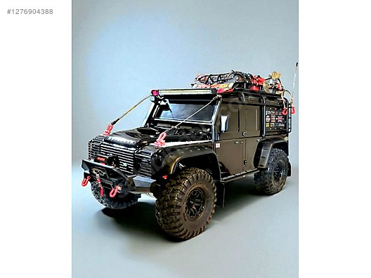 Traxxas TRX-4 Land Rover Defender - Black Edition (Vinçli