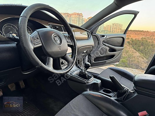 Vasıta / Otomobil / Jaguar / X-Type / 2.0 D / Sport