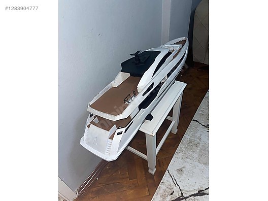 Used & Brand New Items / Toys & Hobbies / Wood & Plastic Model Kits