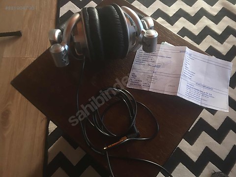 sifir ayarinda behringer hpx2000 studyo