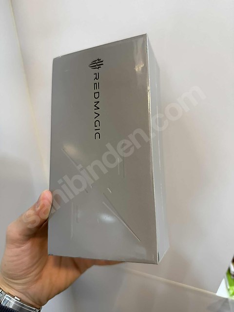 REDMAGİC 10 PRO 16-512 GB SIFIR KAPALI KUTU AVRUPA