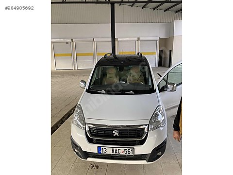 peugeot partner 1 6 bluehdi zenith acil satilik peugeot pertner zenit 2019 cikisli sahibinden comda 984905692