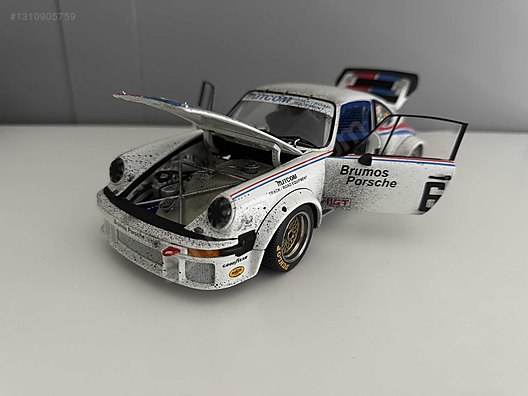 Exoto Diecast Model 1:18 Porsche Araba - 1310905759