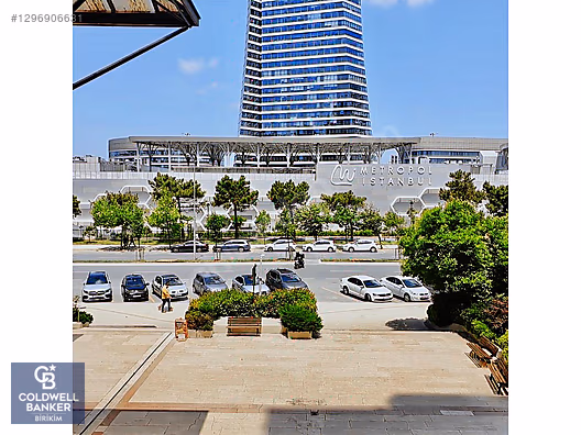 Ataşehir Metropol Avm karşısı Kiracılı 60m² Satılık Dükkan
