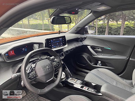 Vasıta / Arazi, SUV & Pickup / Peugeot / 2008 / 1.2 PureTech / Allure